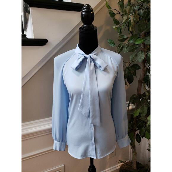Vintage Acevog Blouse M Light Blue Bow Neck Long Sleeve Button Front Office Top - Picture 2 of 11